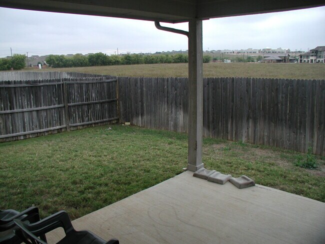 Building Photo - Charming 3 Bedroom 2 Bath In Keller ISD Move in Special! 1 month FREE!