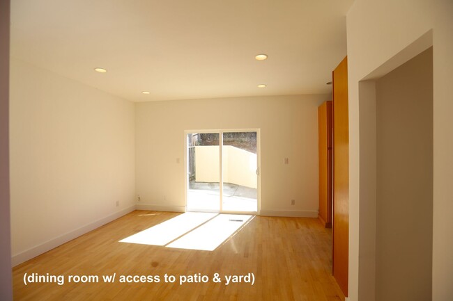 Building Photo - Bayview: Modern Townhome 4 bedroom 2 1/2 B...