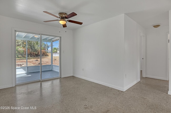 Building Photo - 4430 Barnsdale Dr