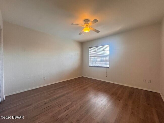 Building Photo - 1351 S Ridgewood Ave