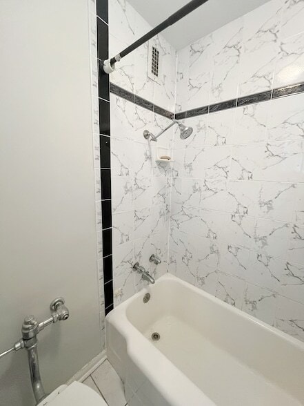 Building Photo - 535 N Michigan Ave