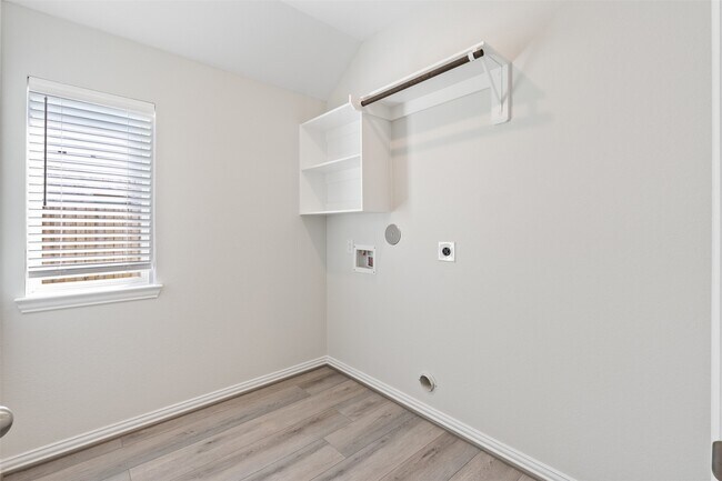 Building Photo - 106 Violet Carson Ct