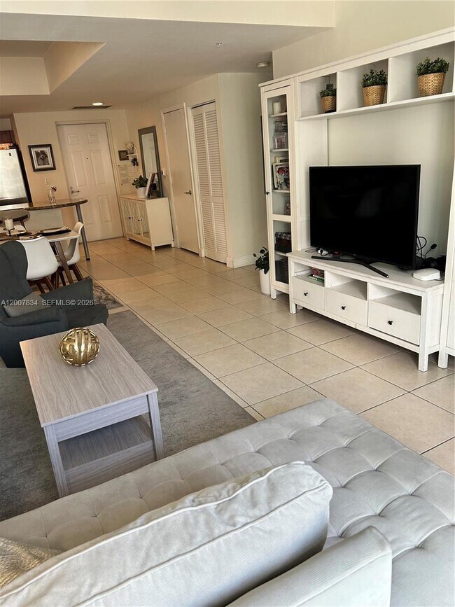 Building Photo - 7275 SW 90th St