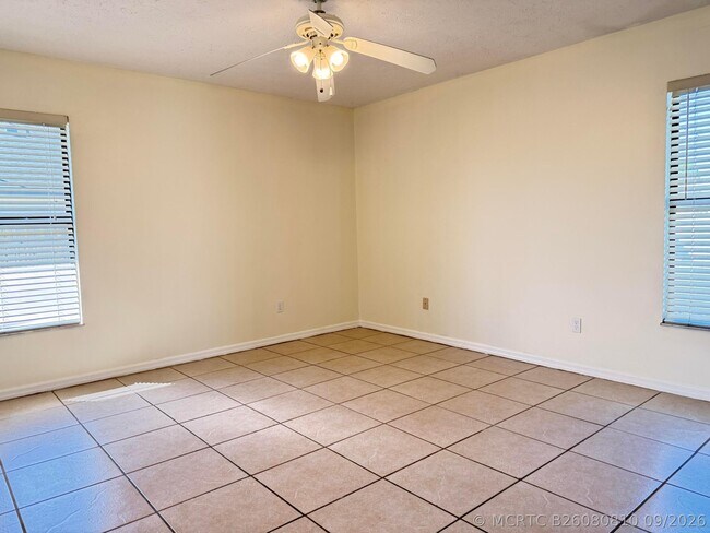 Building Photo - 2225 SE Melaleuca Blvd