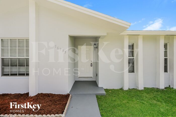 Building Photo - 16905 SW 106th Ct