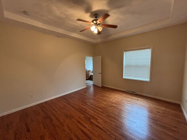 Building Photo - Pristine Endicott Single Family Home
