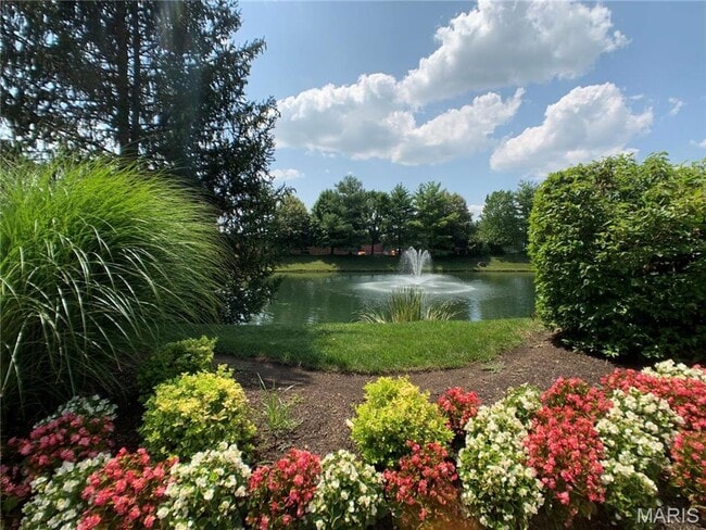 Building Photo - Stunning 3 Bed 3 Bath Ranch In Chesterfiel...