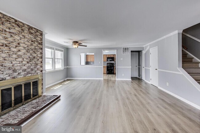 Building Photo - 20117 Locustdale Dr