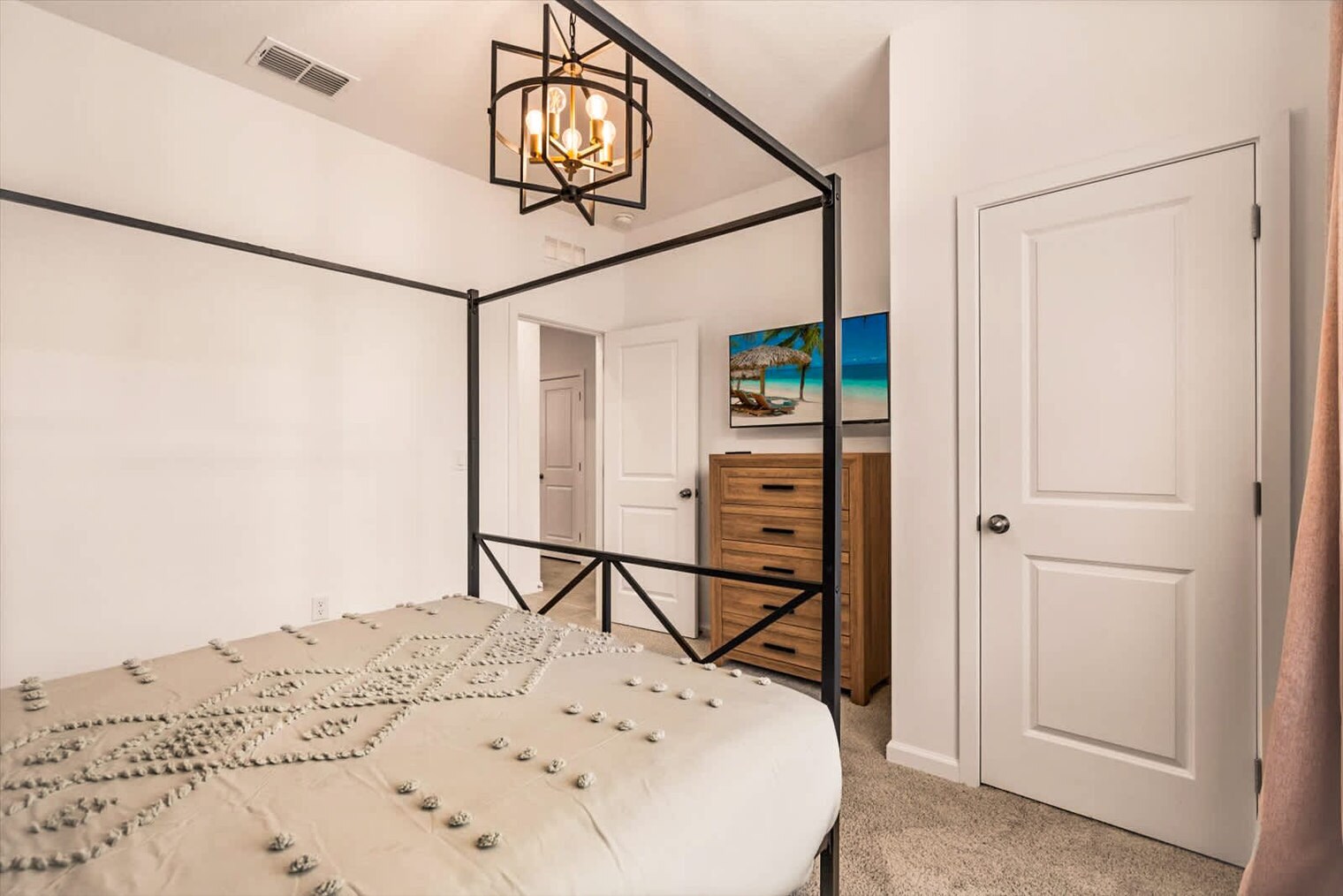 Building Photo - 2329 Distant Sun Trl