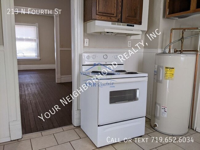 Building Photo - 213 N Fourth St-