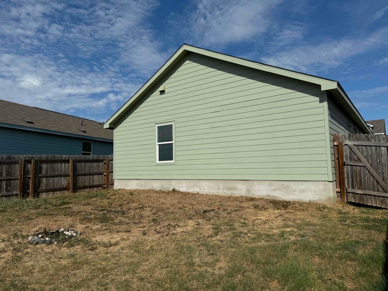 Building Photo - 12107 Overton Wy