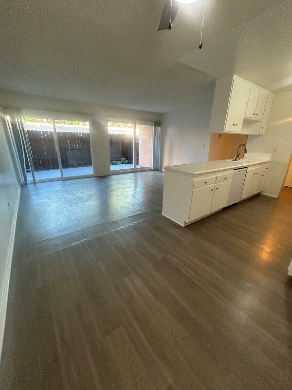 Building Photo - 10200 De Soto Ave