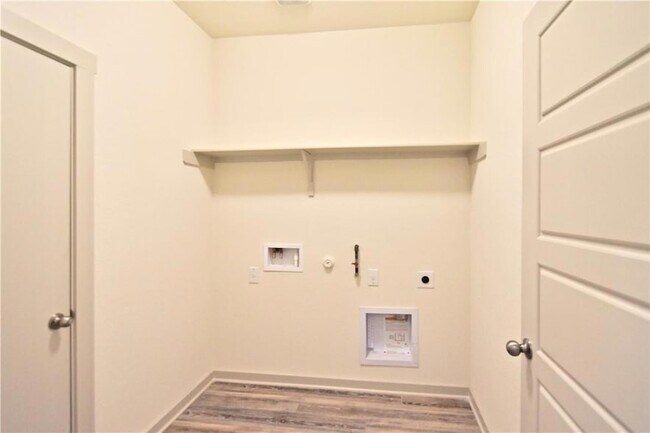 Building Photo - 12309 Pecangate Way