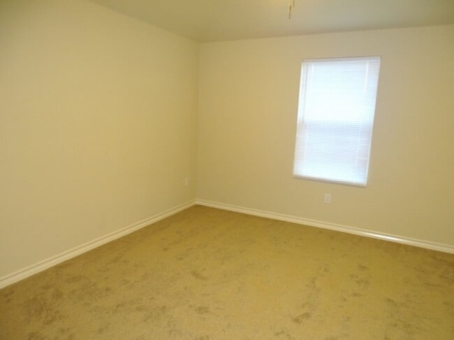 Building Photo - 13911 Annas Way #101, San Antonio, TX. 78233