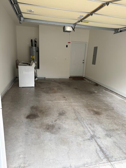 Garage - 6017 Lettered Olive Pl