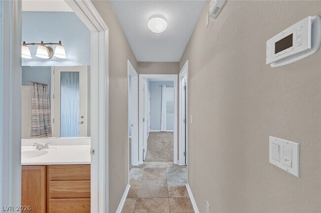 Building Photo - 11821 Luna Del Mar Ln