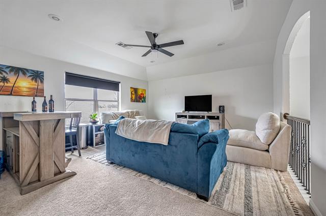 Building Photo - 6024 Beachview Ln