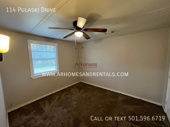 Building Photo - 114 Pulaski Dr