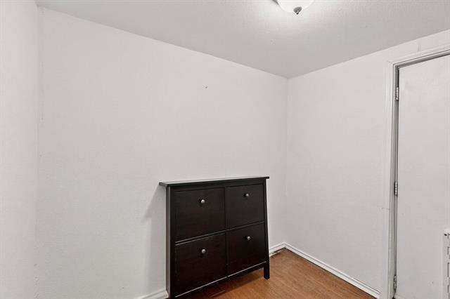 Building Photo - 5645 Santa Fe Ave