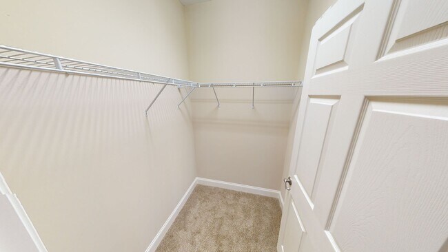 Building Photo - Extra Large Condo in Anderson Creek Club C...