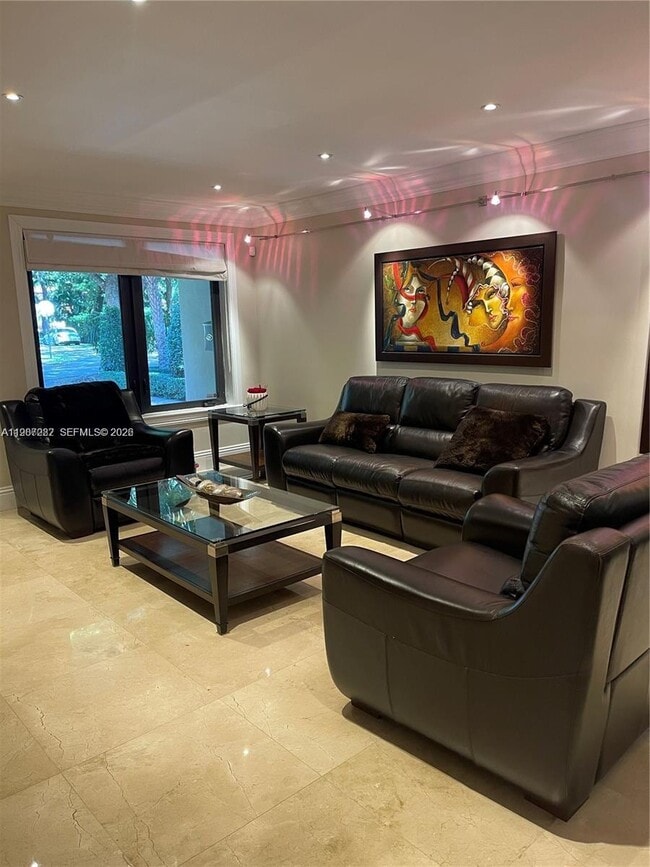 Building Photo - 1501 Lisbon St