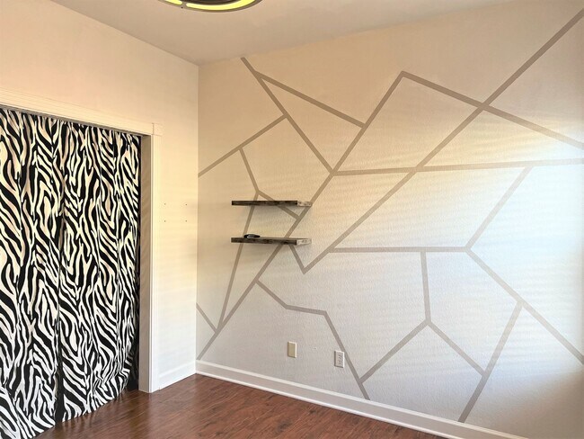 Building Photo - Renovated 3-bedroom Home in Huttoparke