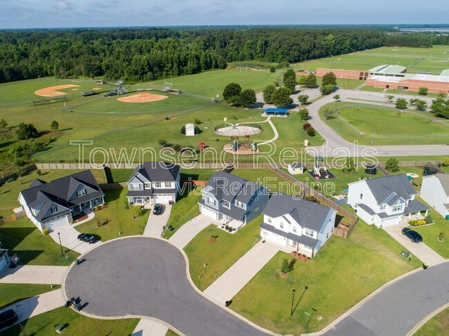 Building Photo - 1408 Friar Rock Cir