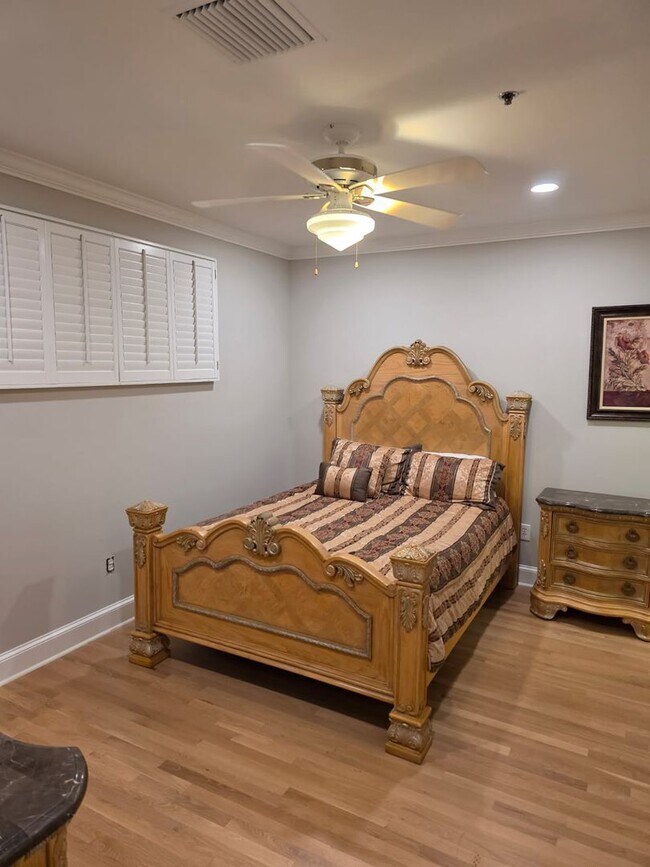 Building Photo - Live in Luxury at The Ivey’s – Uptown Char...