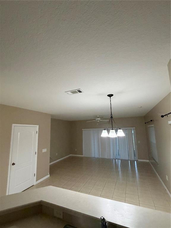 Building Photo - 103 Chelsea Dr