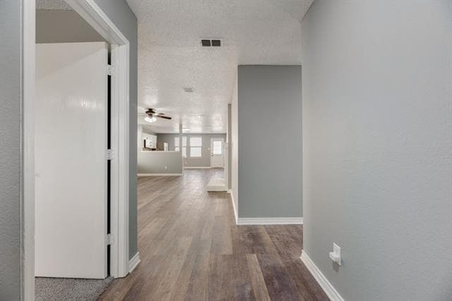 Building Photo - 512 Rocky Springs Dr