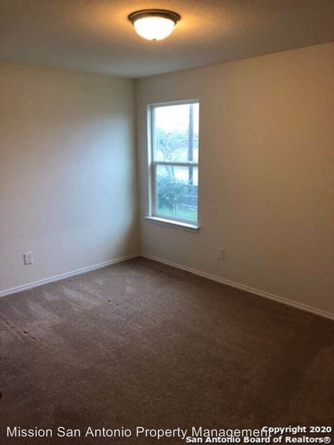 Building Photo - 3 br, 2.5 bath House - 9963 Balboa Island