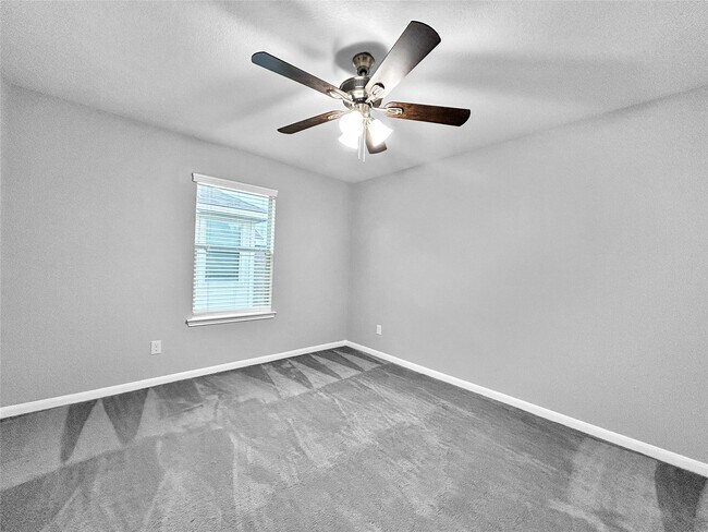 Building Photo - 10006 Wood Leaf Ct