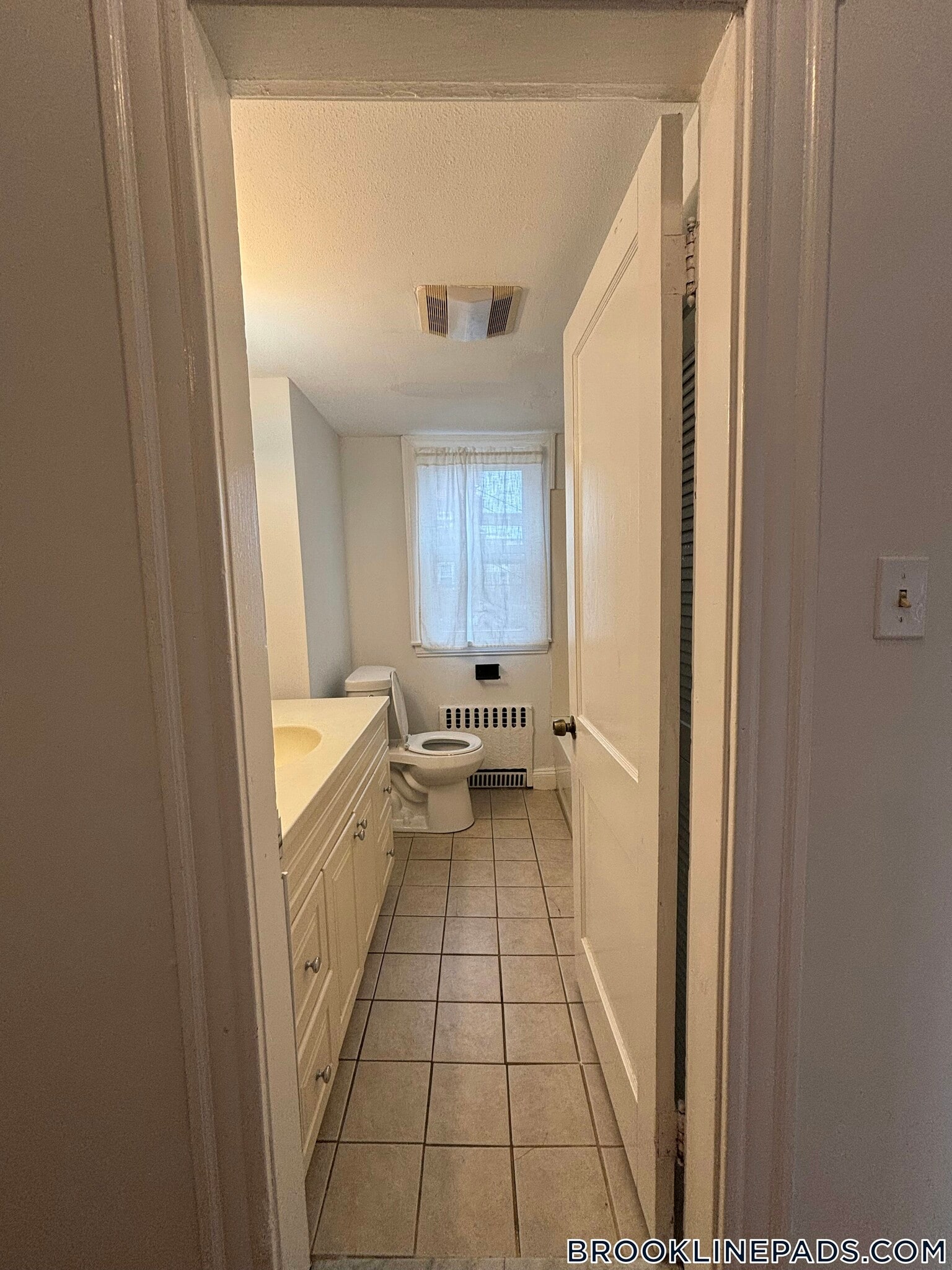 Building Photo - 227 Winchester St