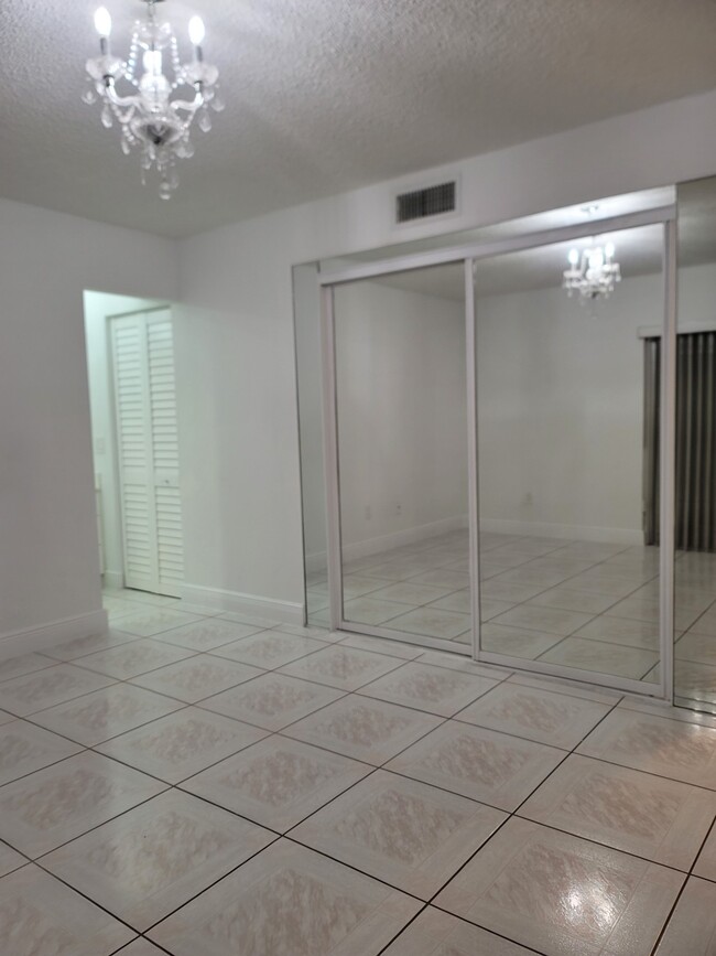 Building Photo - 8401 SW 107th Ave