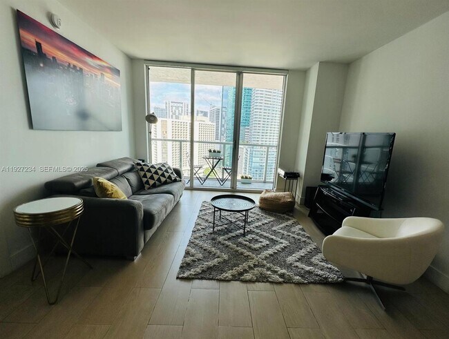 Building Photo - 500 Brickell Ave