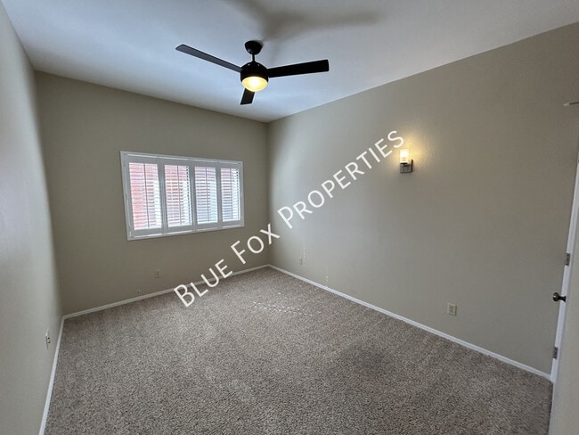 Building Photo - 6601 E Vía Cedri