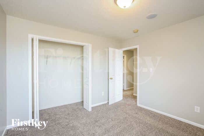 Building Photo - 3526 Firethorn Drive