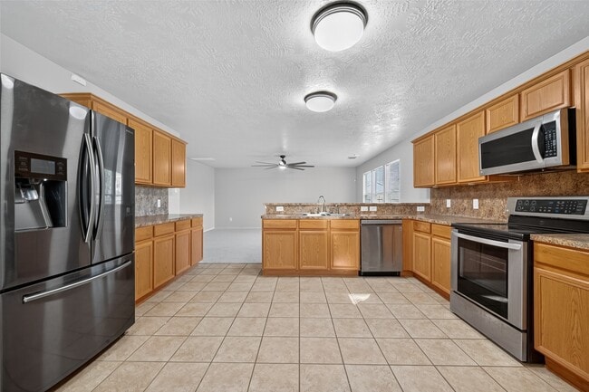 Building Photo - 5454 Cilantro Ln