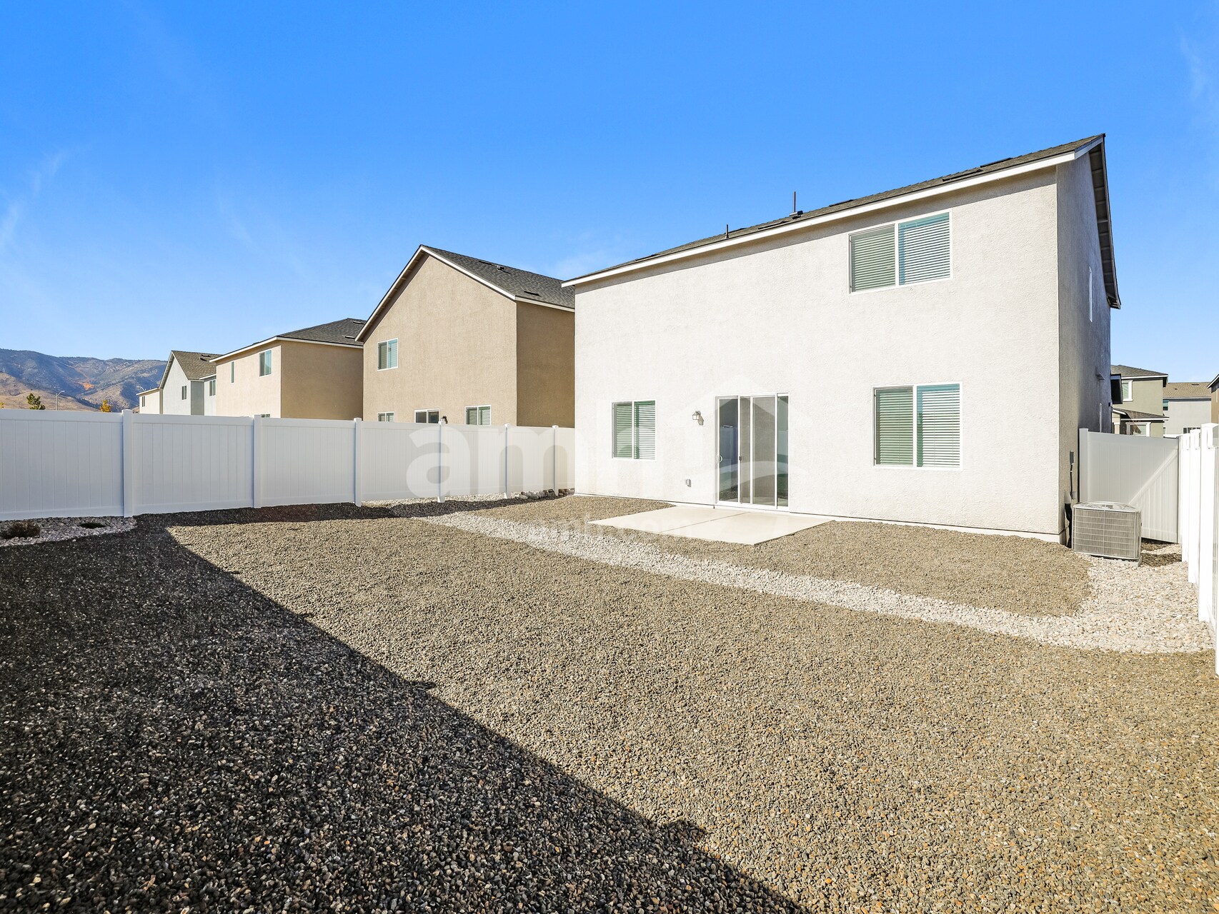 Building Photo - 2411 Dolly Ave
