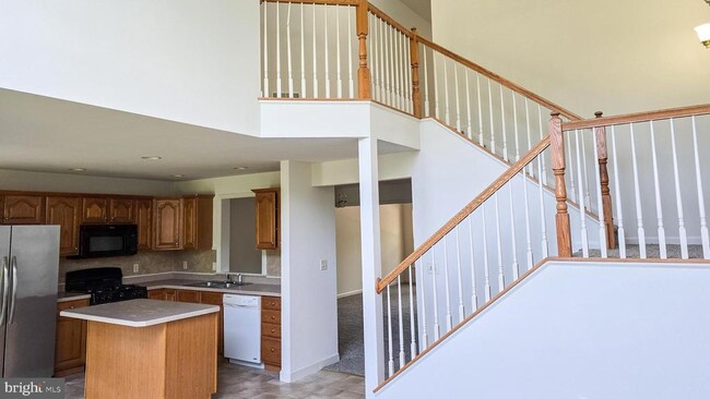Building Photo - 1227 Cross Creek Dr