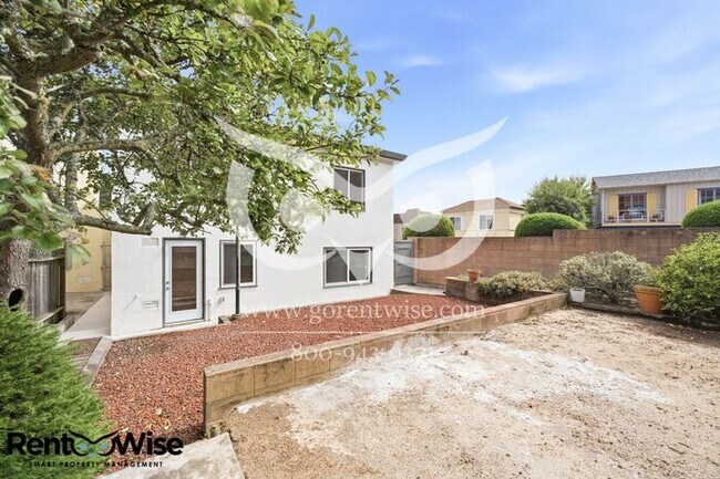 Building Photo - 1 Marview Way