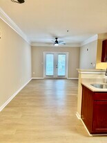 Building Photo - 1755 Central Park Rd