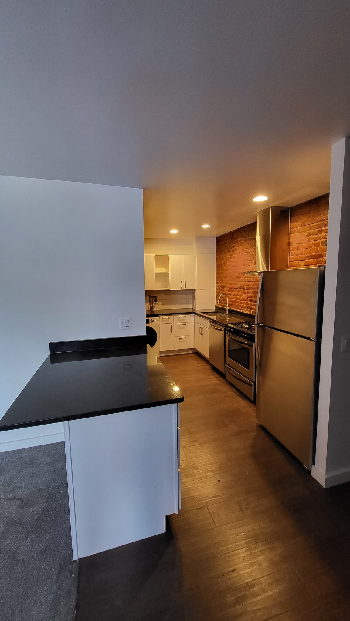 Amazing Kitchen -- Stainless steel appliances - 403 N Charles St