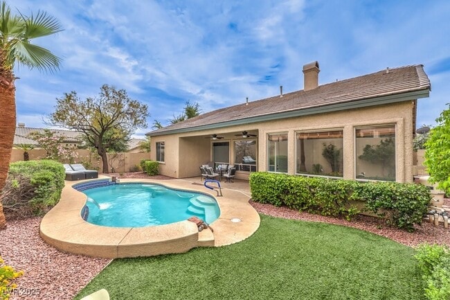 Building Photo - 10640 Warrior Ct