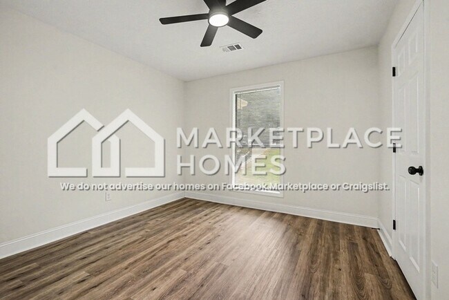 Building Photo - 5033 Mixon Pl