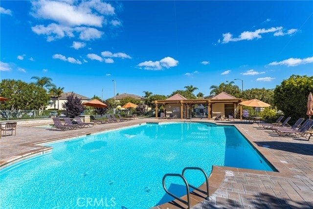 Building Photo - 18621 Park Meadow Ln