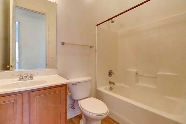 Building Photo - 6461 E Kilkenny Pl