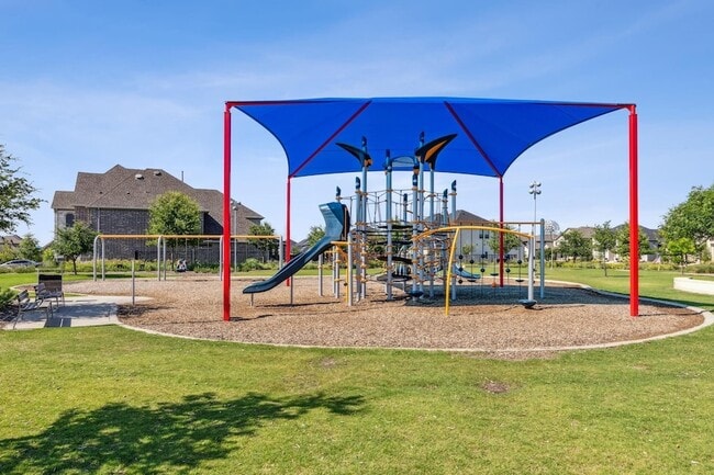 Building Photo - 15807 Thorn Apple Rd