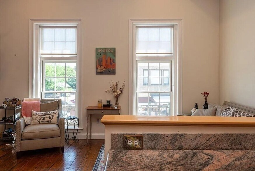 Building Photo - 141 Washington St