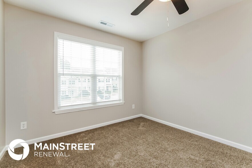 Building Photo - 405 Whitehall Ct